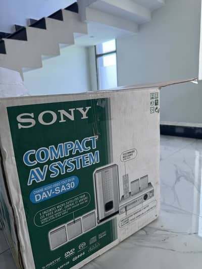 Sony DAV-SA30 5.1 Home Theater System