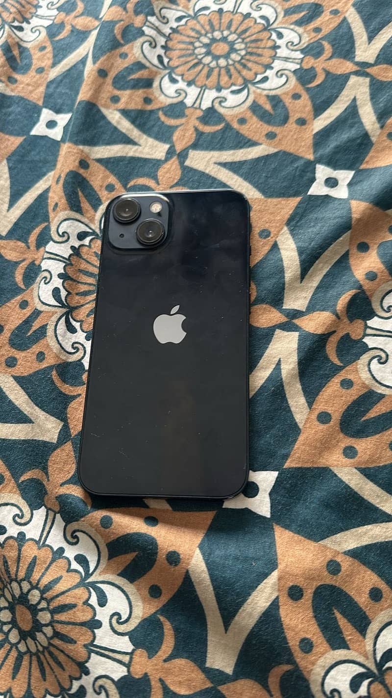 iPhone 13 midnight 0