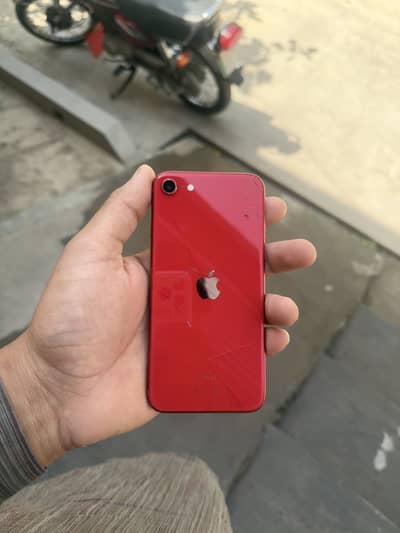 Iphone se 2020 64gb exchange possible O3127O666O4