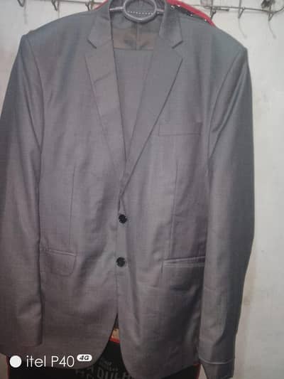 pent cout 2 piece