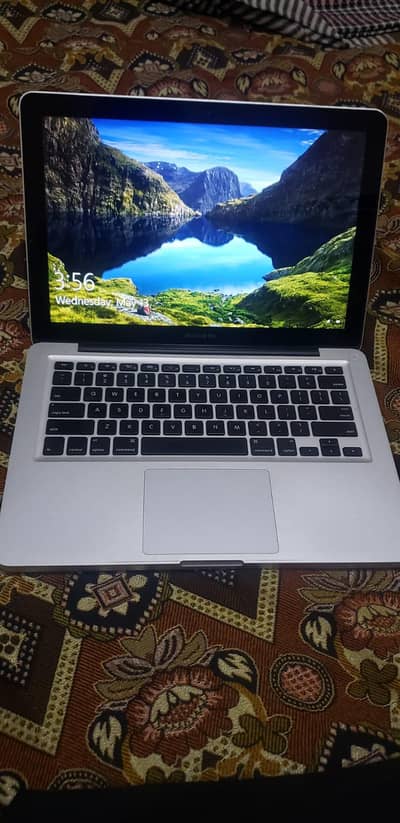 MAC BOOK PRO with mouse and it's Original charger