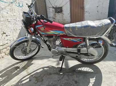 Honda 125 2018 _ 03704815728
