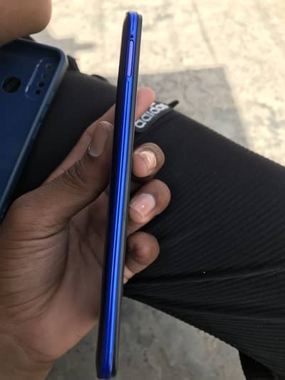 Vivo y19