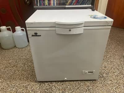 Dawlance chest freezer