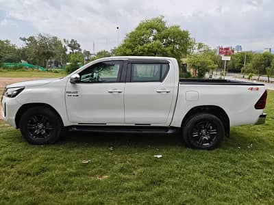RENT A CAR | b6 bullet proof | Rent a car Services in Karachi