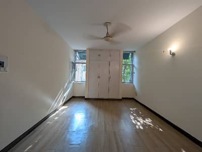 10-Marla 3-Bedroom's Fully Renovated Apartment For Rent in Askari-2 Lahore Cantt.