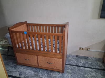 Baby bed baby cod for sale in good condition