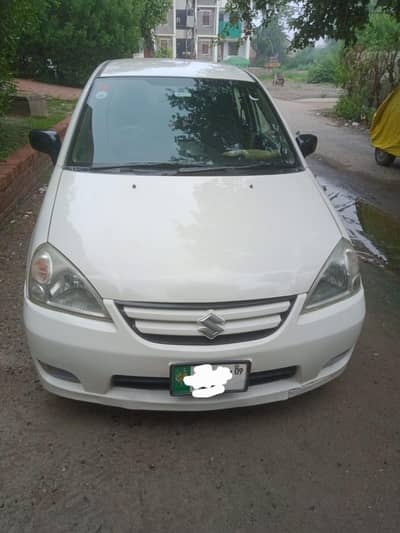 Suzuki Liana