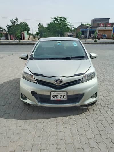 Toyota Vitz 2013/16 in very good condition