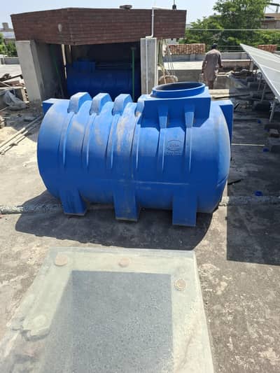 Dura flow Water Tank 300 Gallon