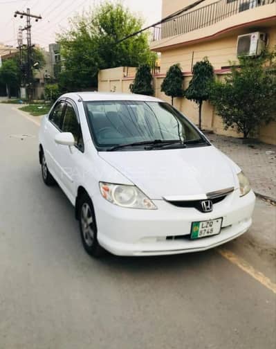 Honda City 2005 Lahore number