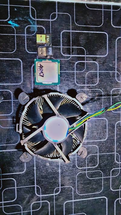 INTEL I7 4790 PROCESSOR WITH 5.3 BLUETOOTH,ALPHA and Processor Fan