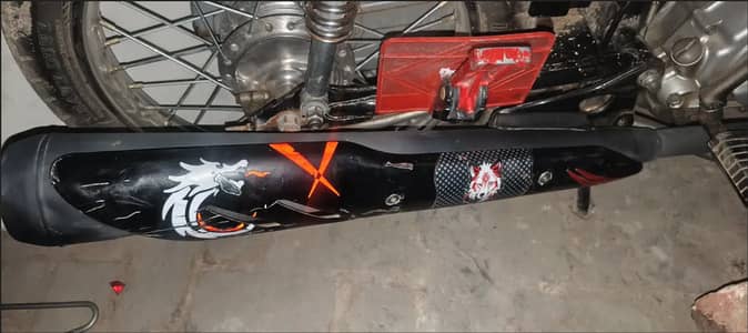 Honda 125 Black Geniun Silencer