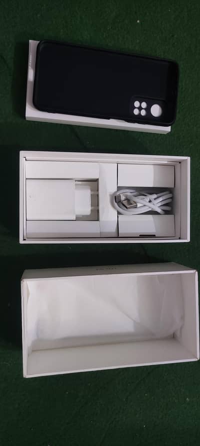 Mi 10T full 10/10 condition with box
