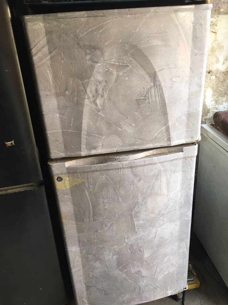 Dawlance fridge 1