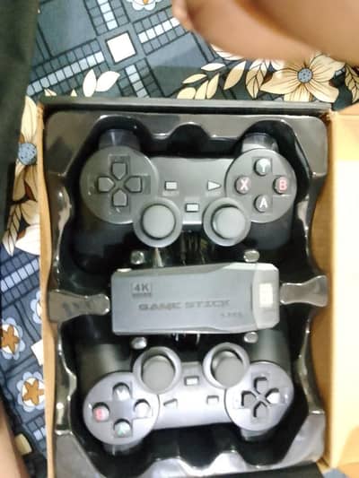 Game pad with over 2000 games