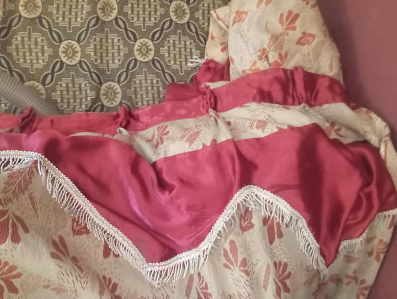 curtains 3