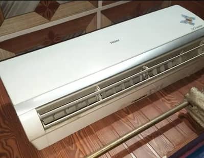 Haier 1.5 ton inverter ac heat and cool totally genuine