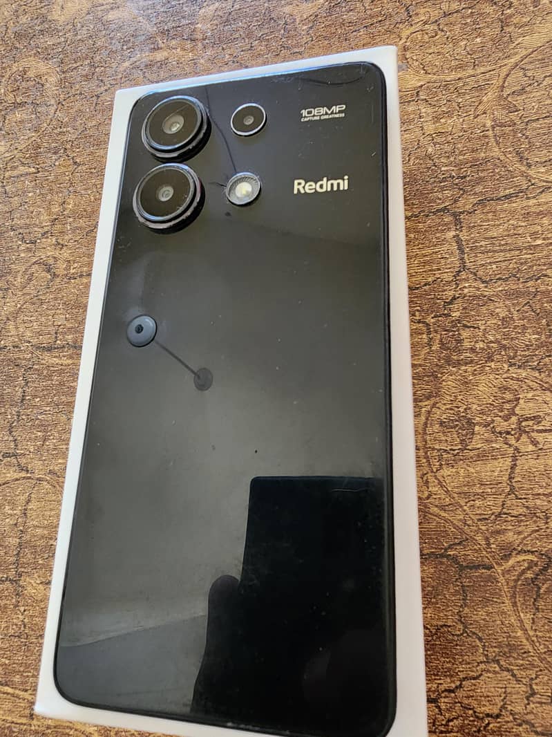 Redmi Note 13   . . . .  8/256 1
