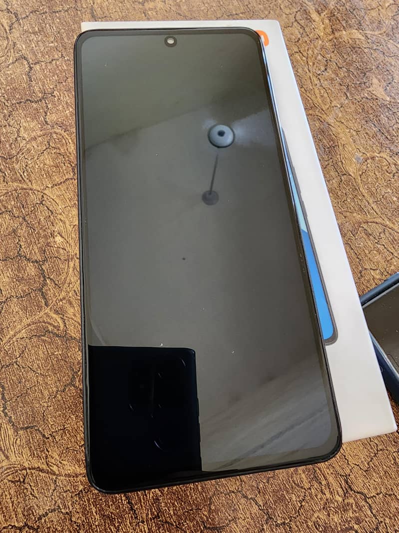 Redmi Note 13   . . . .  8/256 2