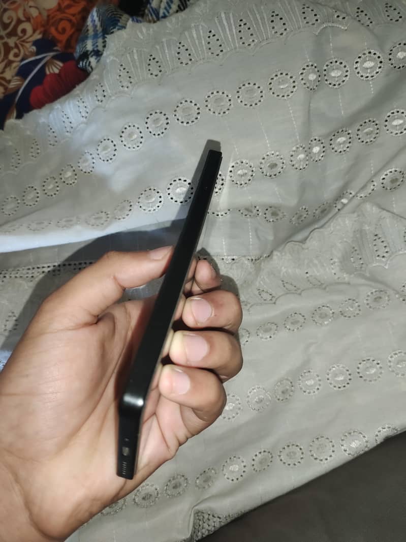 Radmi note 13 pro 4