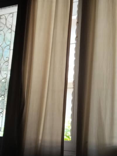 a house available at g9/1