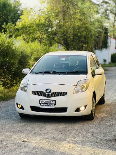 2010 vitz 1piece minour touching