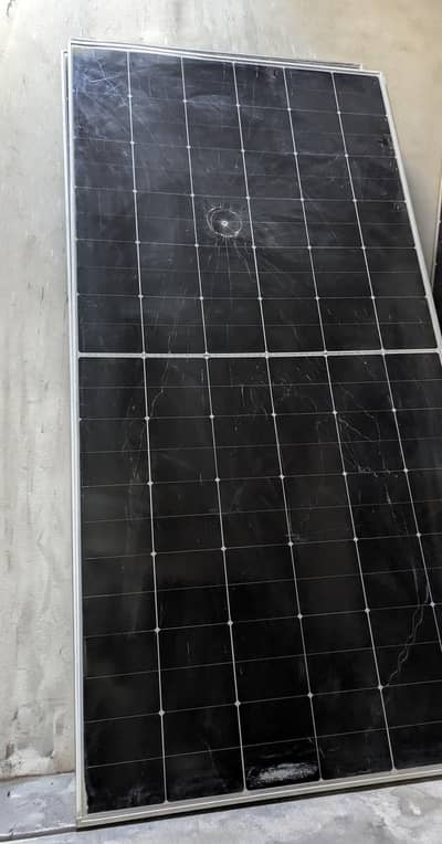 Longi 580 watt crack double glass
