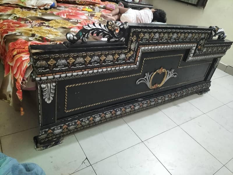 bed and drassing 1