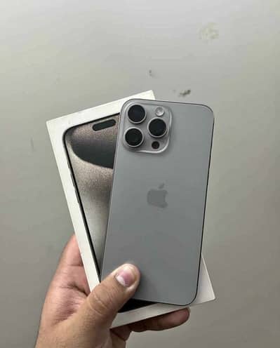 Iphone 15 pro max with box