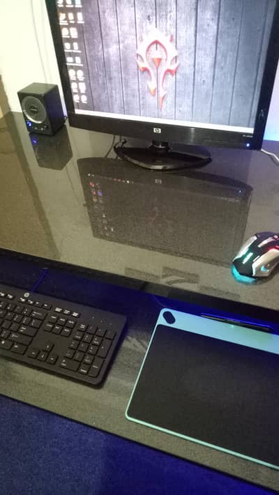 computer table