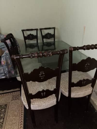 Dinning Table