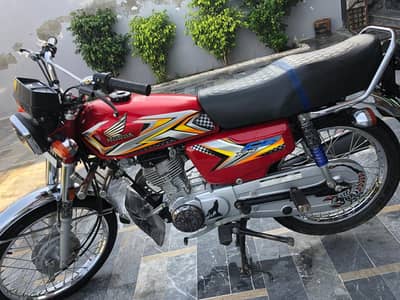 Honda 125 just like new