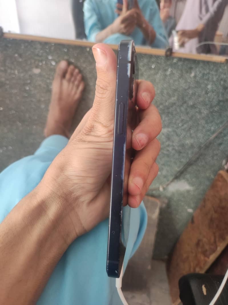 Iphone 12 2