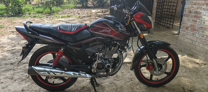 2022 Honda CB 125F