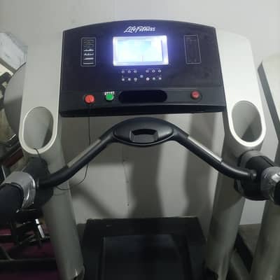 life fitness treadmill