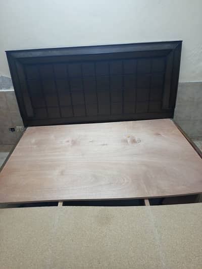 Bed with Normal mattress and dressing table
