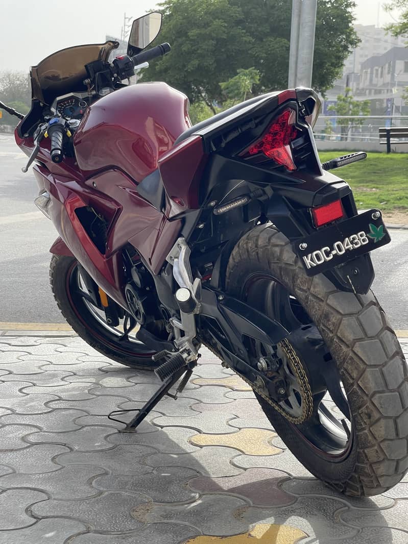SP 250cc 4