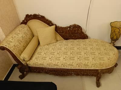 Dewan Sofa 3 seater