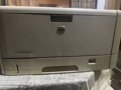 HP Laser jet 5200
