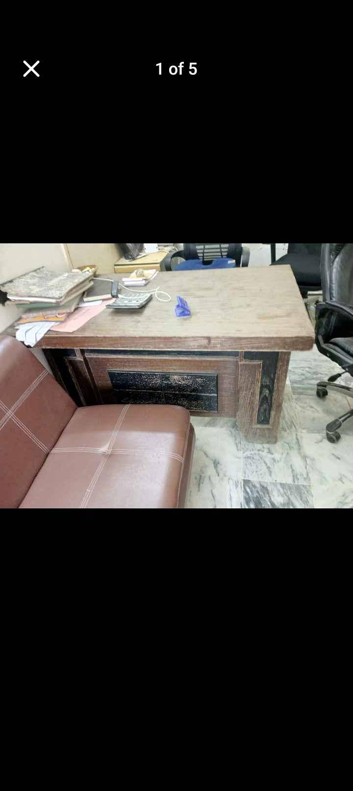 two table good condition 1