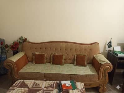 6 Seater Sofa Set with 2 Tables – Solid Wood – Good