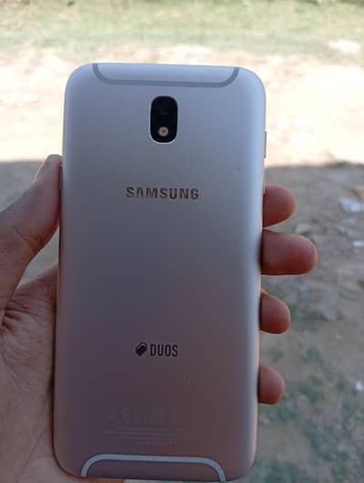 Samsung j7 pro