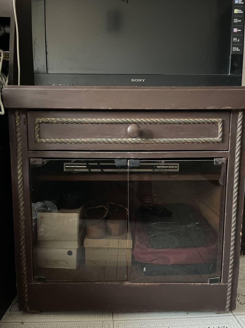 TV Console 1