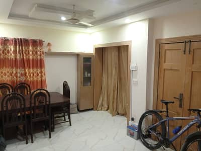 7 marla house Available for rent usman block bajlii panii gass Available near parck Face masjid