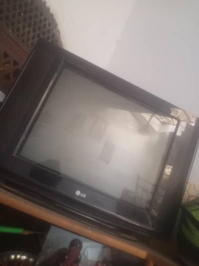 2nd hand LG tv on ha