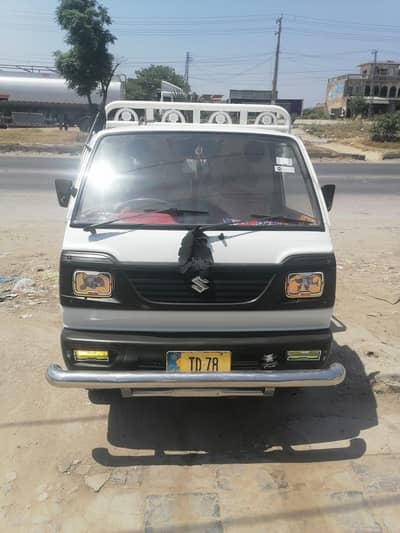 Suzuki Ravi