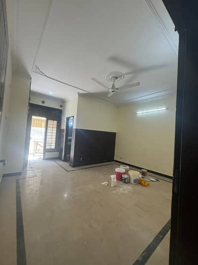 Size 35x70 Ground Portion For Rent in G-13