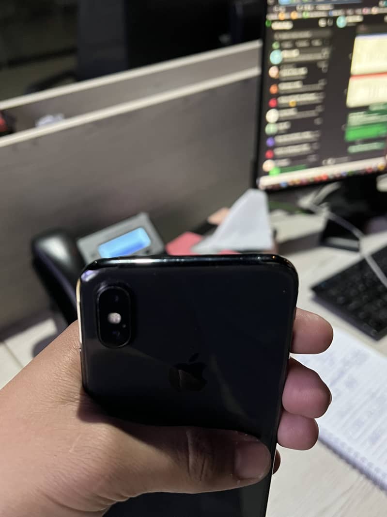 iPhone X 9