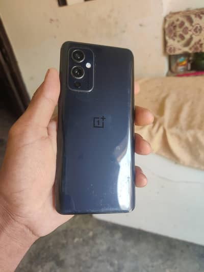 OnePlus 9
